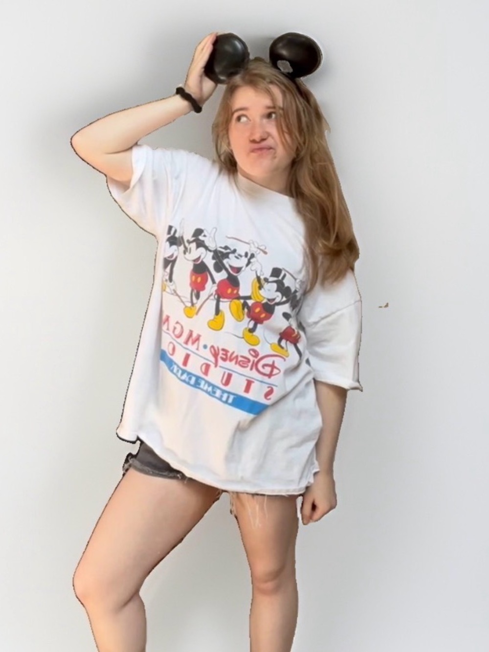 Vintage Disney MGM Studios Theme Park‎ exclusive Mickey Mouse graphic T-Shirt - Picture 10 of 10